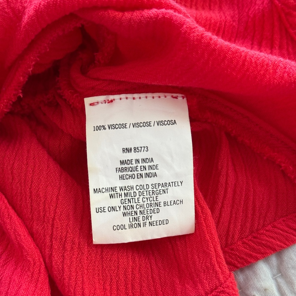 O'Neill Red V-Neck Blouse, Size Large - Picture 7 of 7